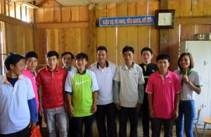 donner-des-vetements-nord-vietnam